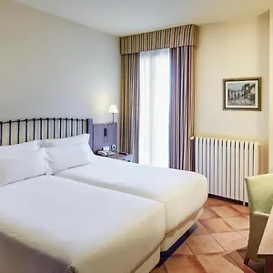 Отель Sercotel Renacimiento